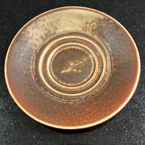 1 Round Pottery Saucer